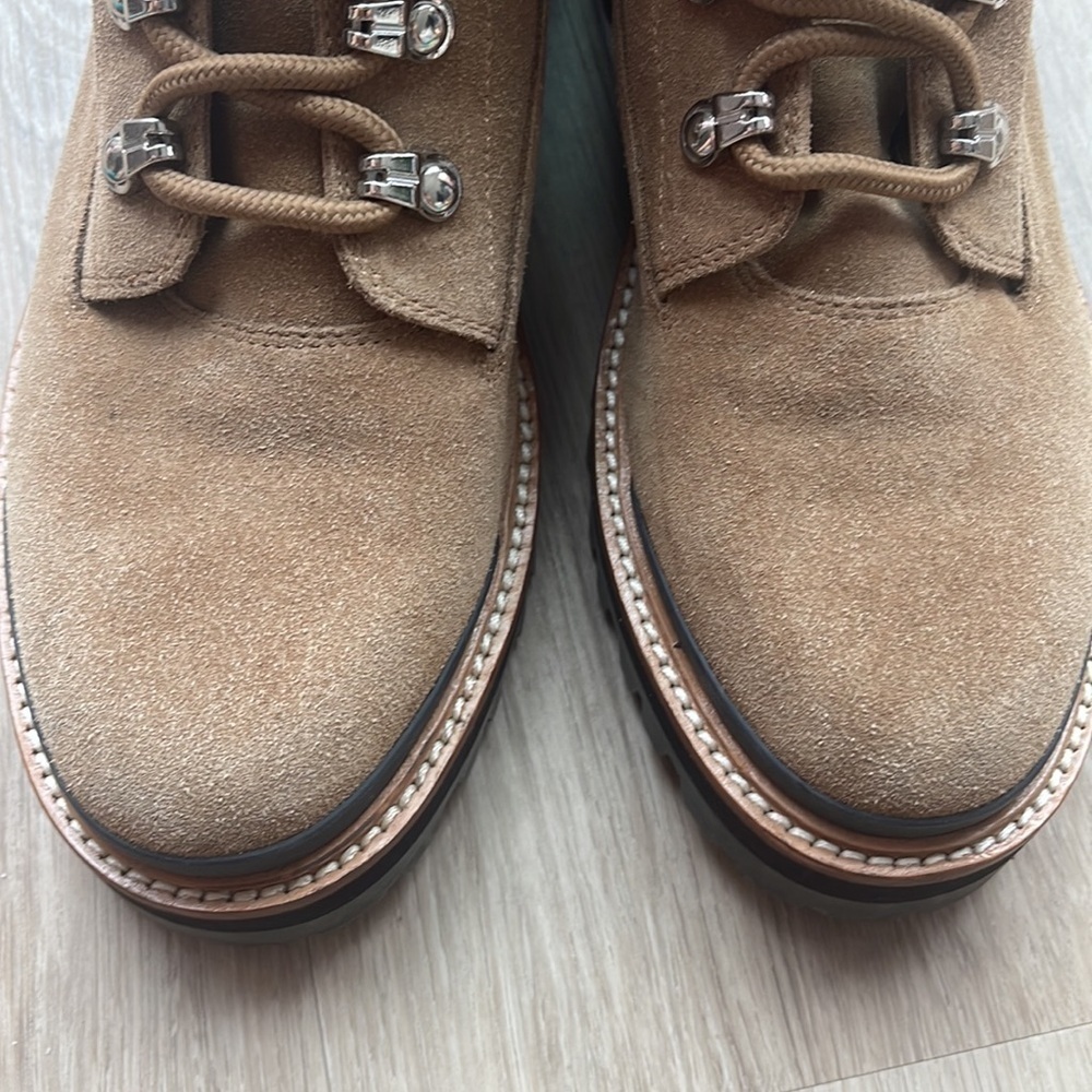 🎉Host pick🎉Marc Fisher Ltd Idaran Hiker Boot Light Cognac Suede Women’s 9.5 - Picture 4 of 13